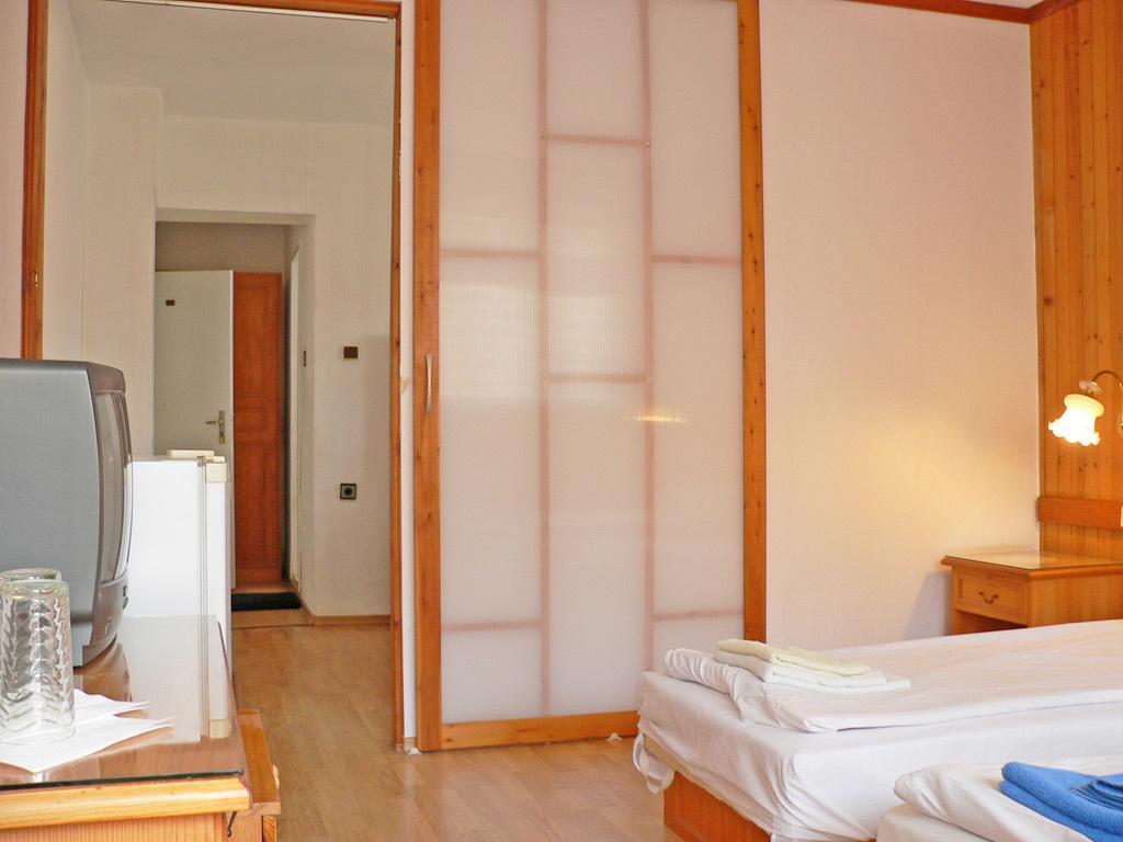 Guest House Kalina Saints Constantine and Helena Exterior foto