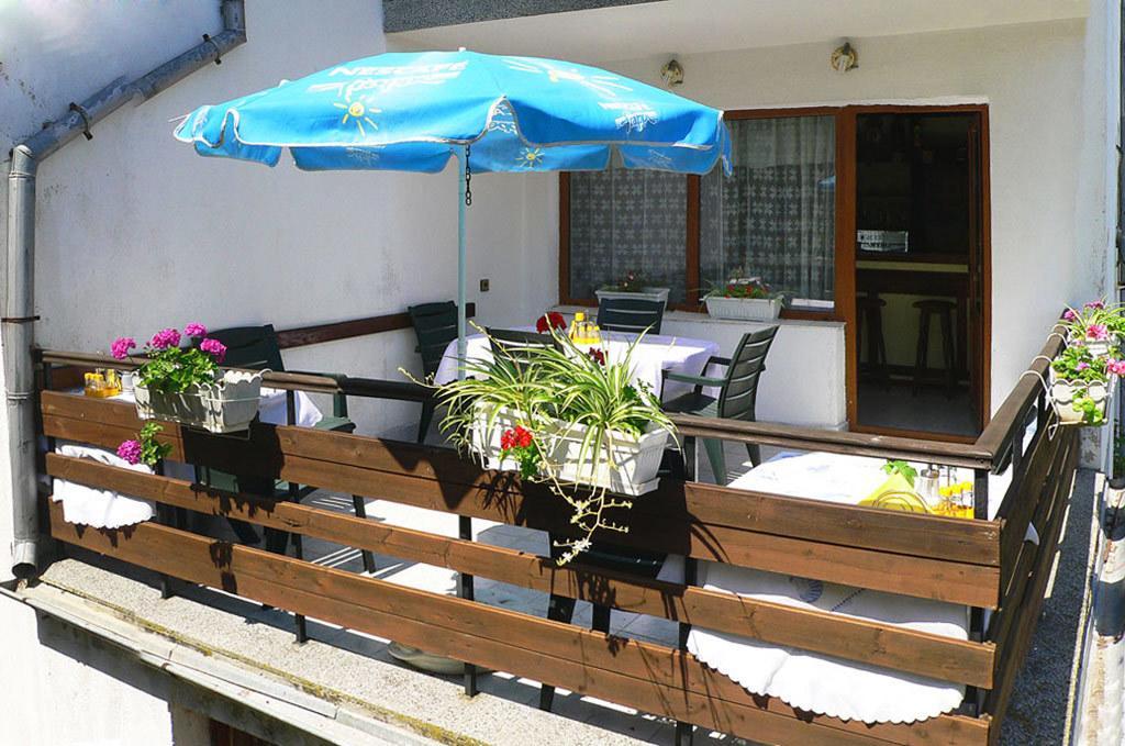 Guest House Kalina Saints Constantine and Helena Exterior foto